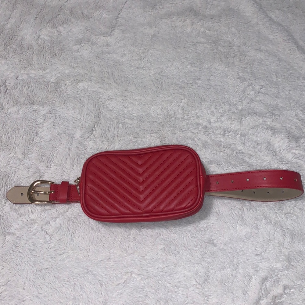 Steve Madden red belt bag